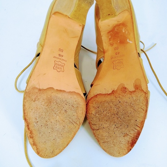 Via Spiga gold chunky tie up heels! - Picture 8 of 8